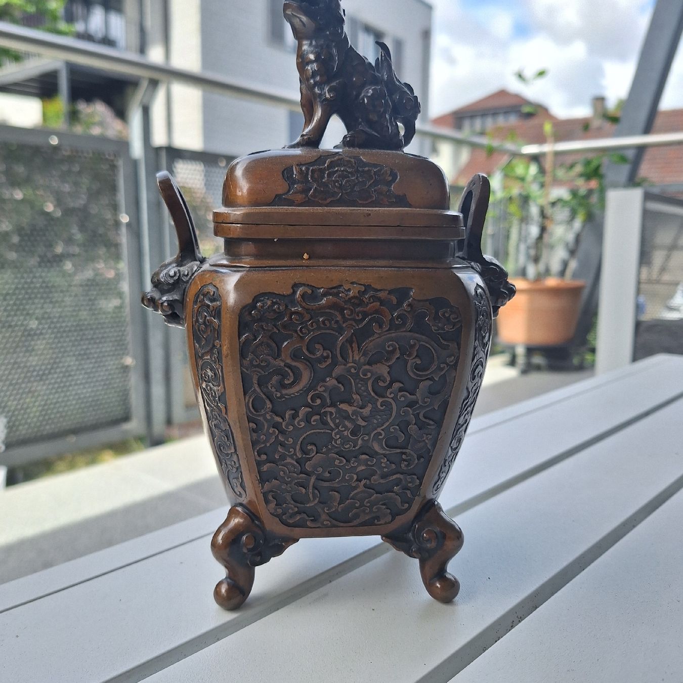 Sculture & Statue: Asiatische Bronze Öl Lampe – Usato da Burgdorf venduto da Max681 1