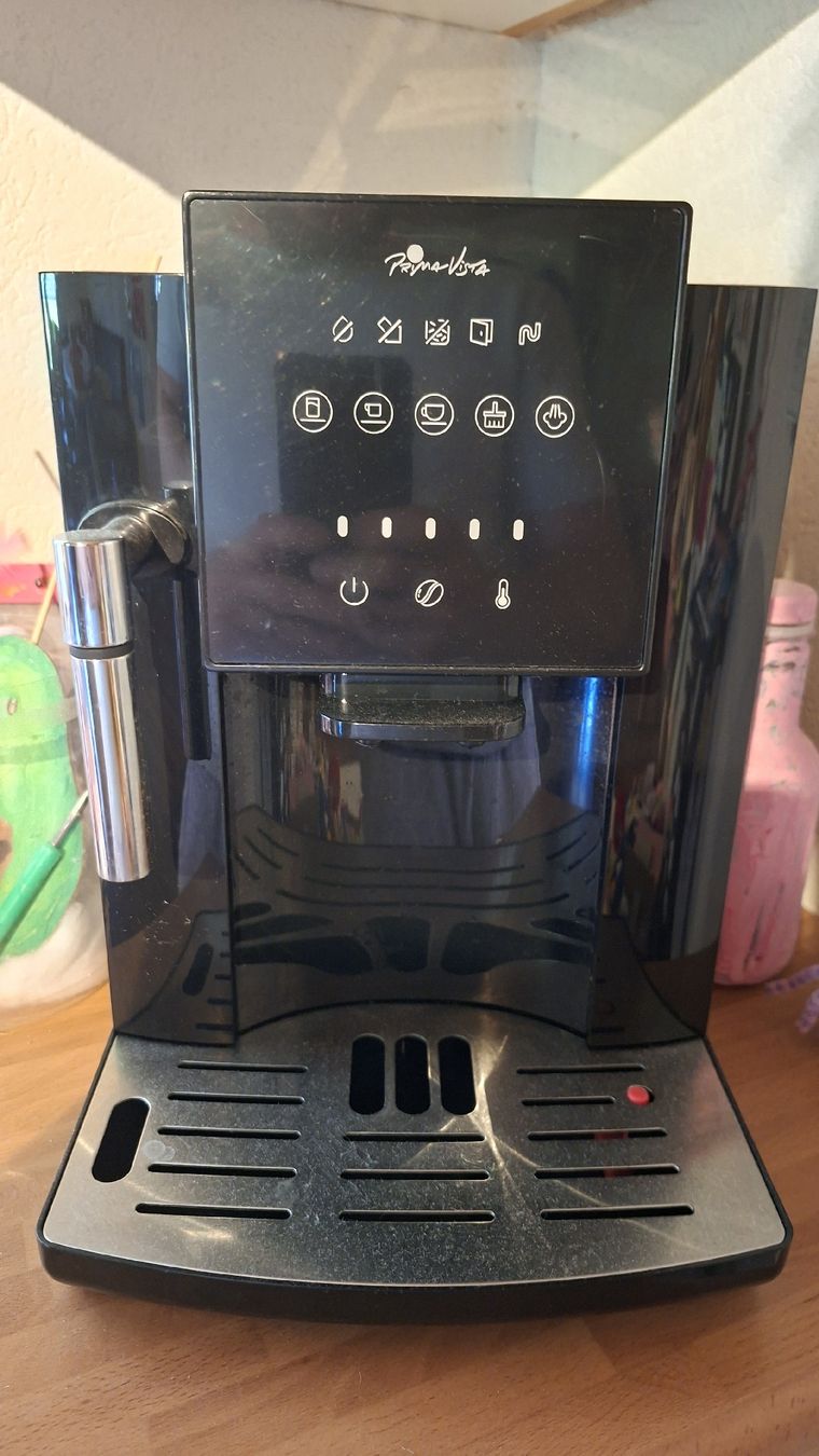 Macchine per caffè & Macchine per espresso: Kaffeevollautomat Prima Vista – Usato da Schwanden i.E venduto da PatrikL0102