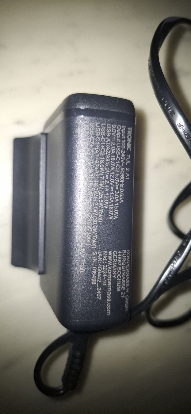 Chargements: USB Ladegerät – Neuf (Voir description) à Chur par Giffa-04-06 3