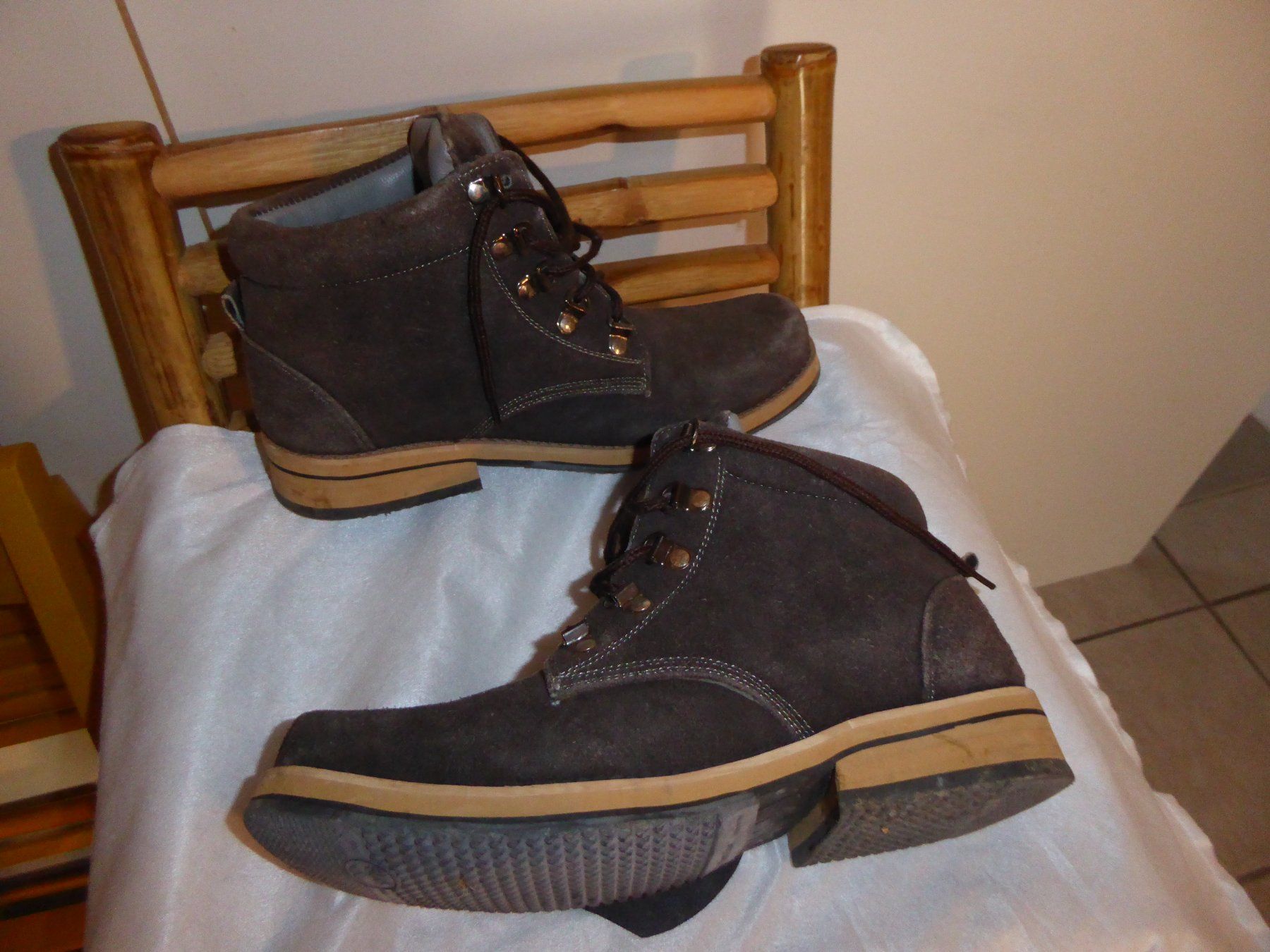 Herrenschuhe: Leder- Boots – Gebraucht aus Romanshorn von beckli20