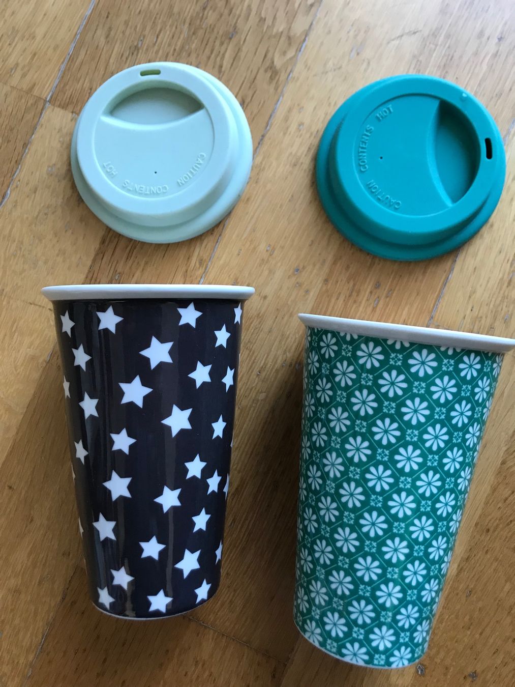 Migros Tazze: 2 Kaffeebecher mit Deckel - Cucina & Tavola – Usato da Zürich venduto da bel5