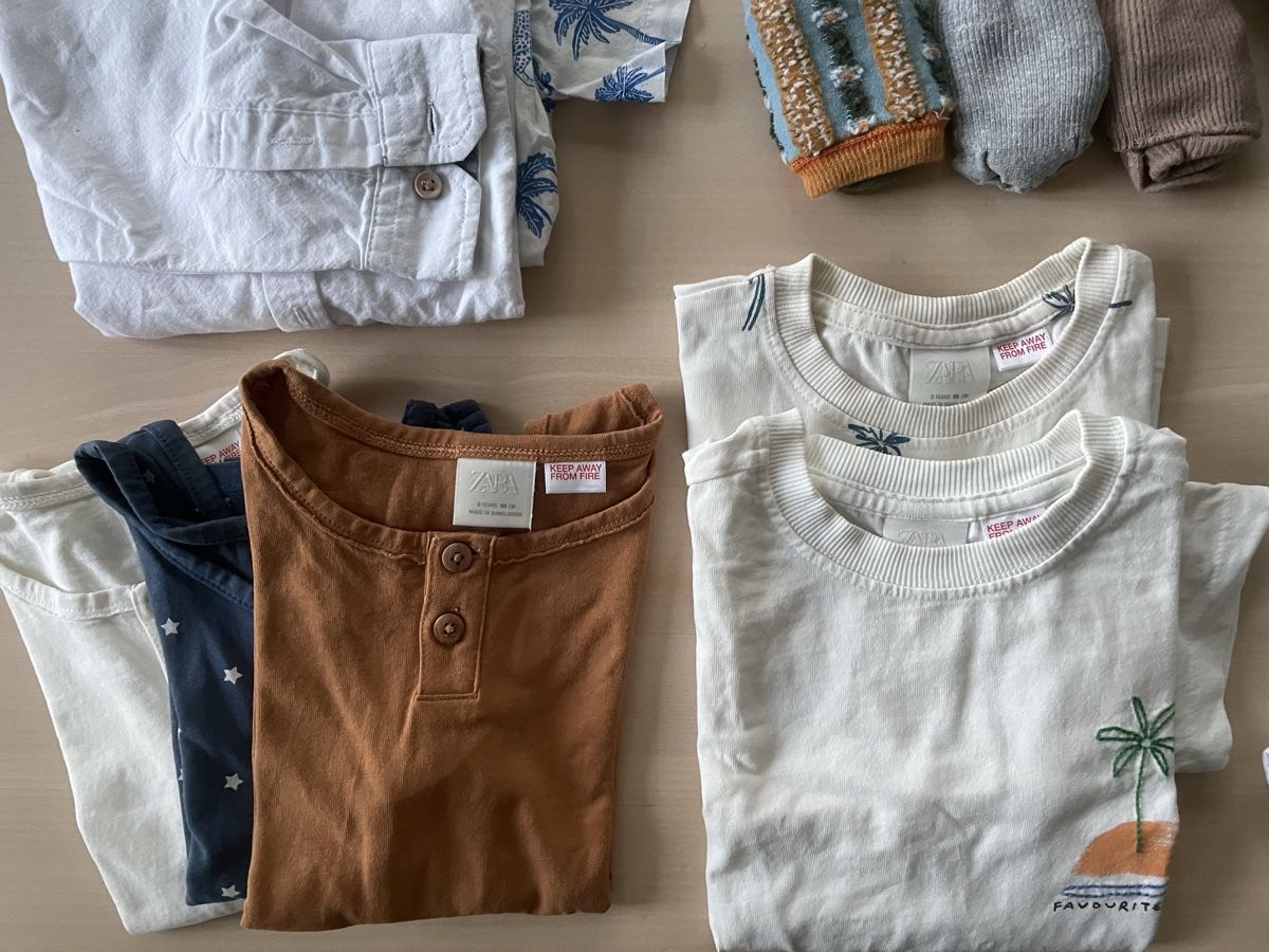 Ensembles coordonnés: 22-teiliges Kleiderpaket – D'occasion à Zürich par frtoll 1