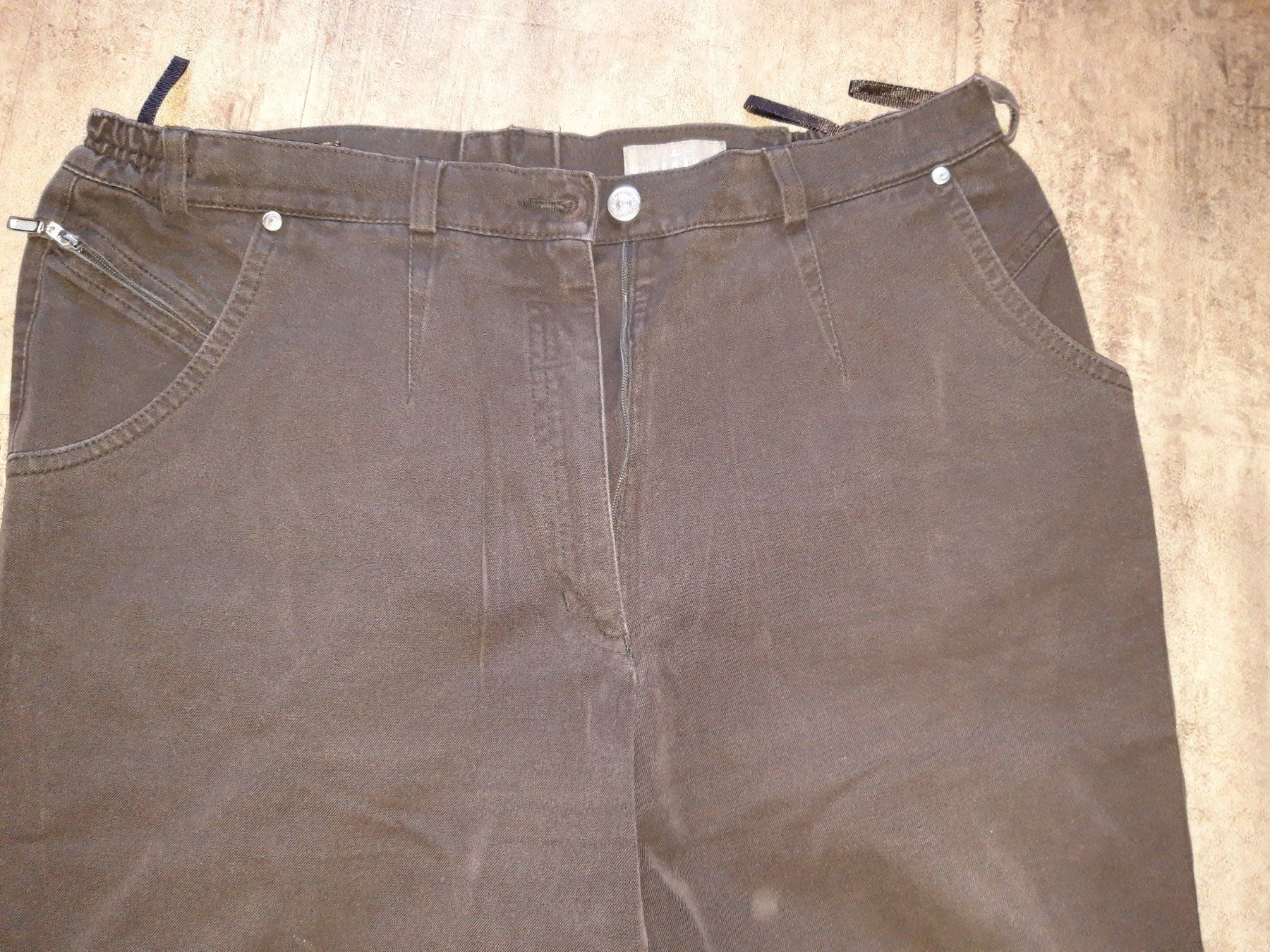 Pantaloni: Schöne Hose, Queensway, Grösse 22 – Usato da Escholzmatt venduto da Stern777 1