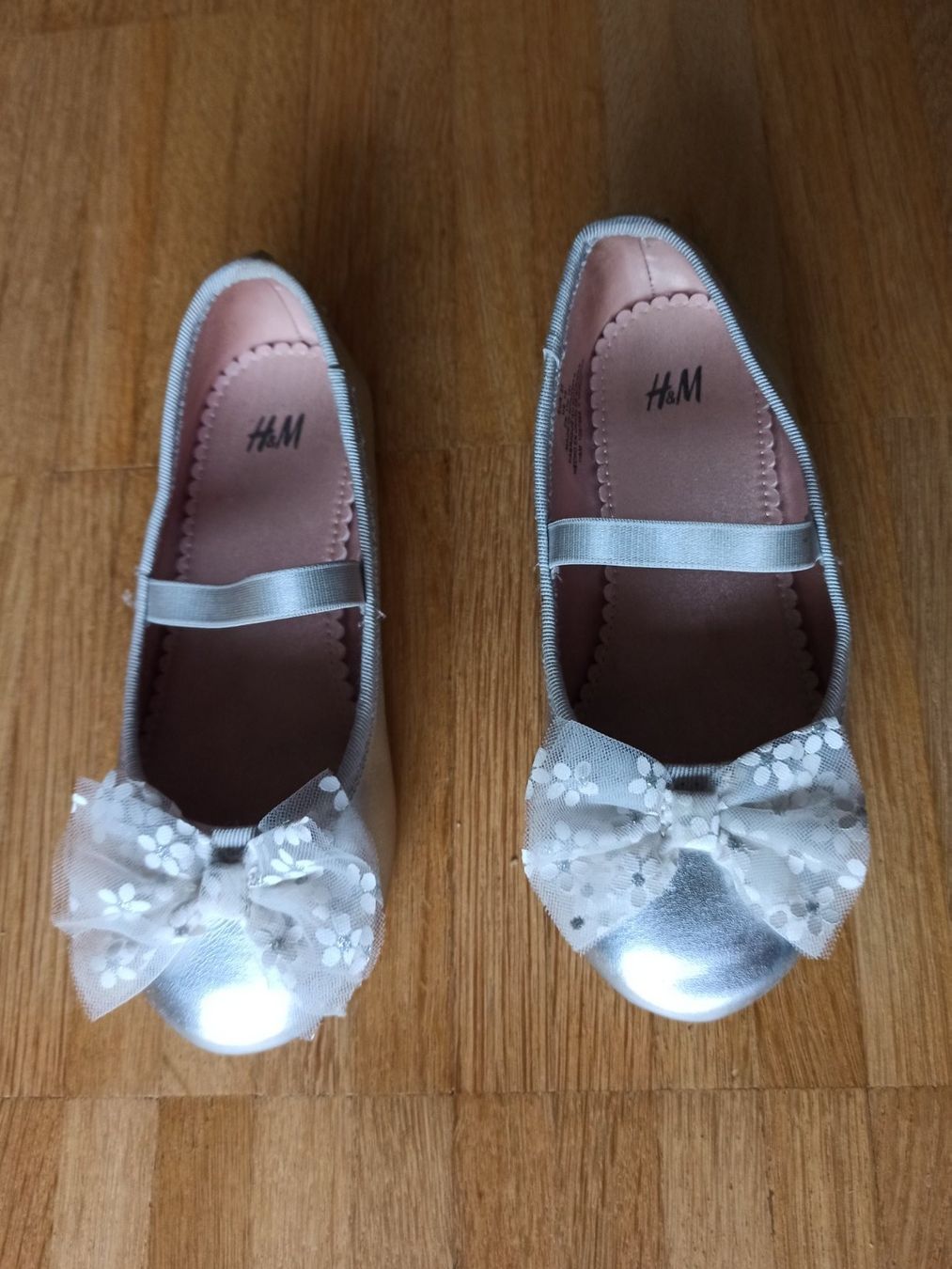 H&M Scarpe per ragazze: Ballerinas, H&M, Mädchen, Silber, Gr. 27 – Usato da Allschwil venduto da lau_lvl5