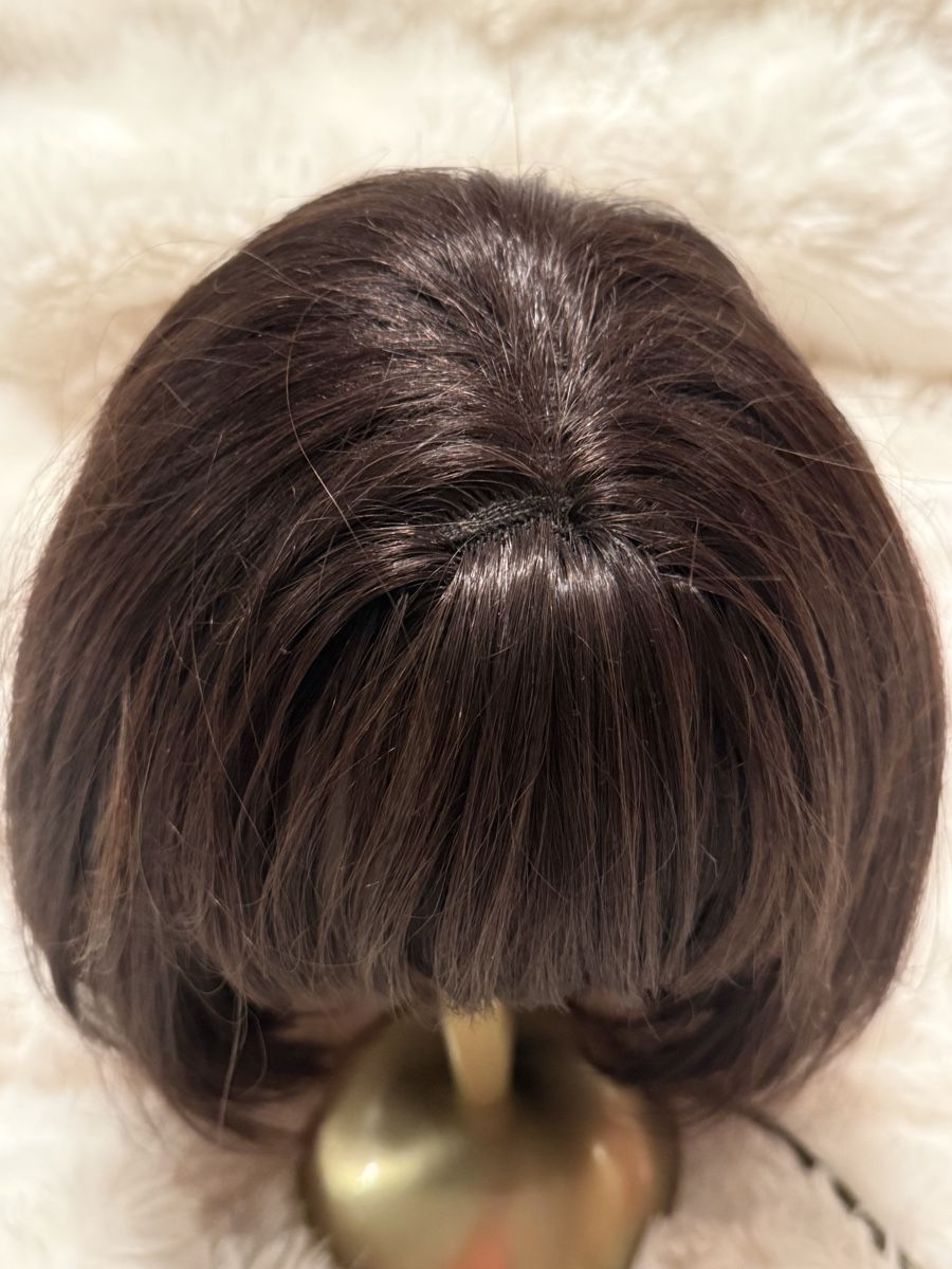 Parrucche: Perruque brune naturelle, style chic et élégant – Usato da Monthey venduto da Joseph-29 1