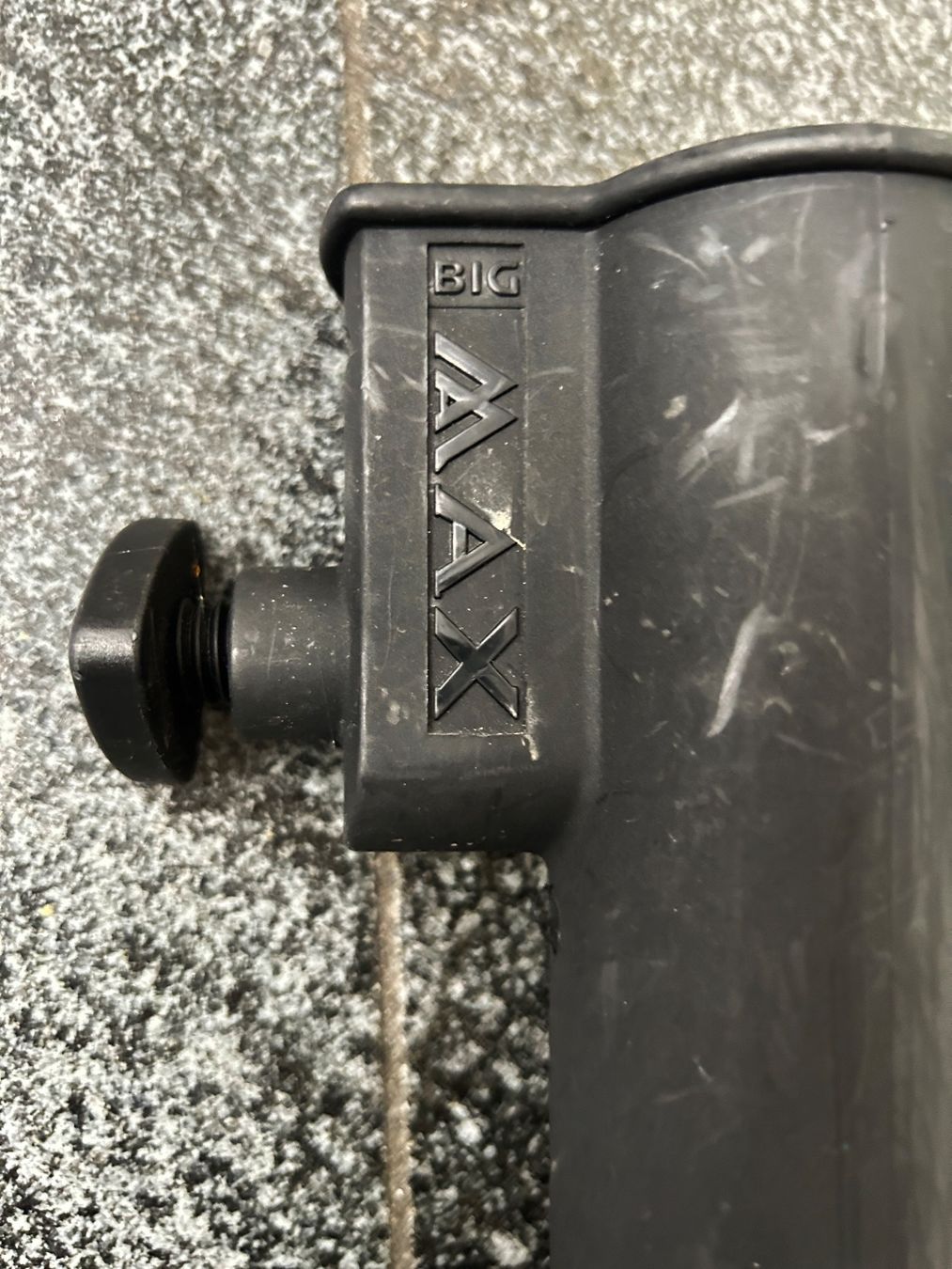 Supporti a parete: Regenschirmhalter BIG MAX Quick – Usato da Worb venduto da -rene-