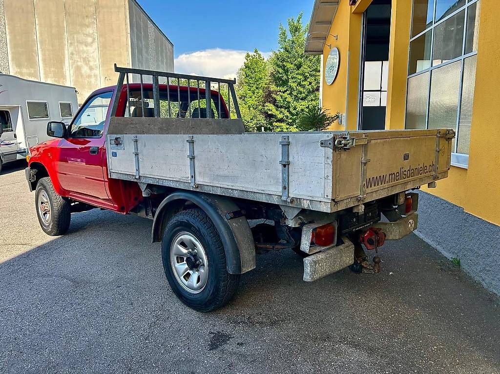 Nutzfahrzeuge: Toyota HI-LUX  2.4 4x4  – Gebraucht aus Melano von ambrotula 2