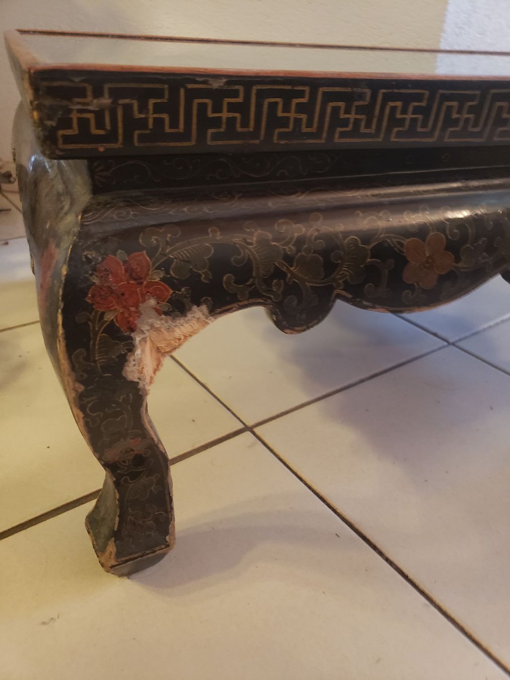 Tavoli: table basse chinoise authentique ramenné de Chine année 60. – Usato da Confignon venduto da gab_xz5d 1