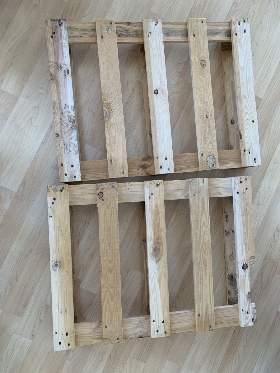 Pallets: 2 Holzpaletten 80x60cm – Usato da Stäfa venduto da nin_dv8m 1