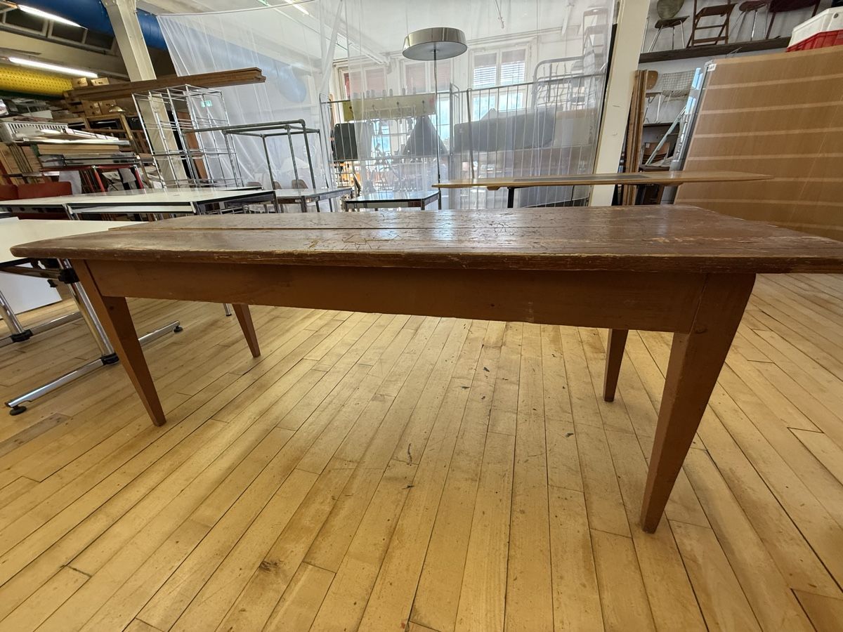 Tische: Antiker Schweizer Bauerntisch – Gebraucht aus Fulenbach von Annie.s_Mid_Century 4