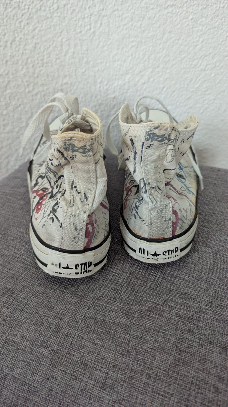 Converse Scarpe da uomo: Converse All Star Chucks Gr. EU 41 bunt limited edition – Usato da Belp venduto da Sunny132 1