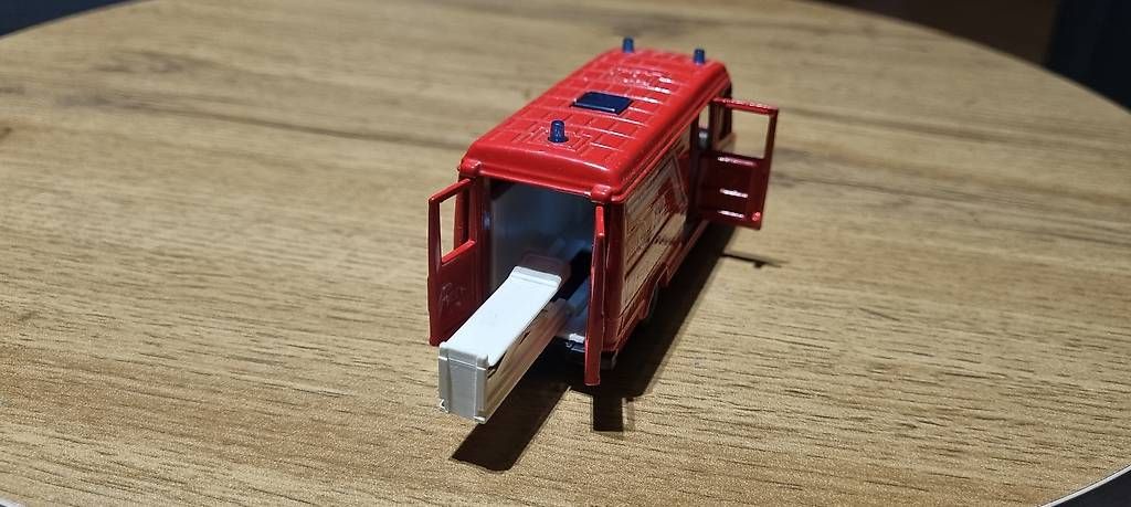 Modellini d'auto: Feuerwehr Siku 809D  – Usato da Landquart venduto da Predi91 1