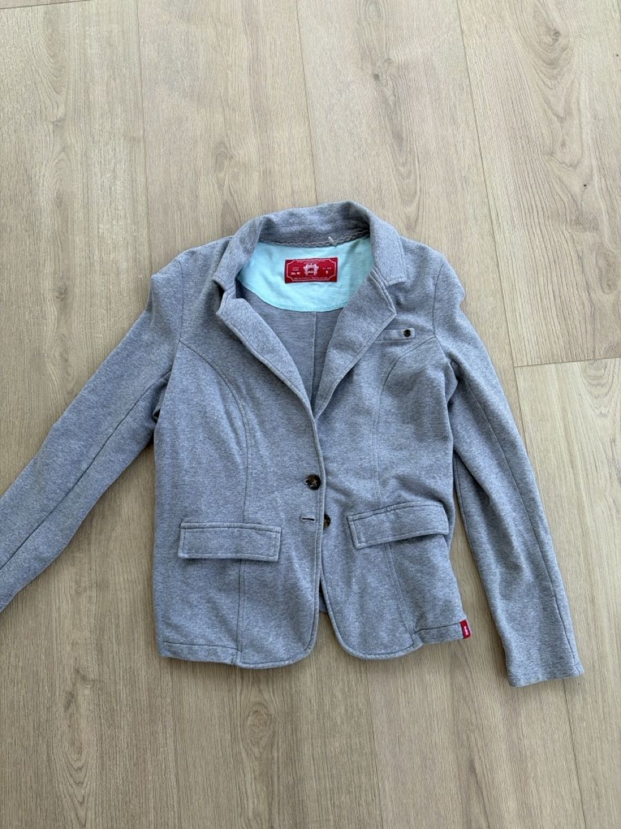 Esprit Giacche: Jacke grau M – Usato da Däniken SO venduto da NBdesign
