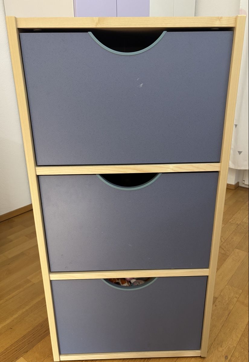 Kommoden: Schubladenkommode 3 Schubladen Gebraucht – Gebraucht aus Wangen an der Aare von Semadeni13