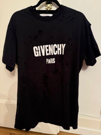 Givenchy Oversized T-Shirt Destroyed Look schwarz