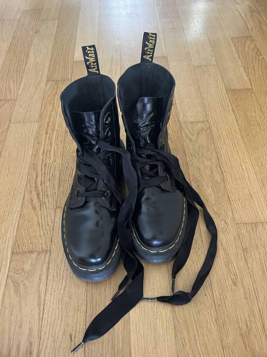 Dr. Martens Scarpe da donna: Doc Martens plateforme vernis  – Usato da Neuchâtel venduto da Ariane_vn00 2