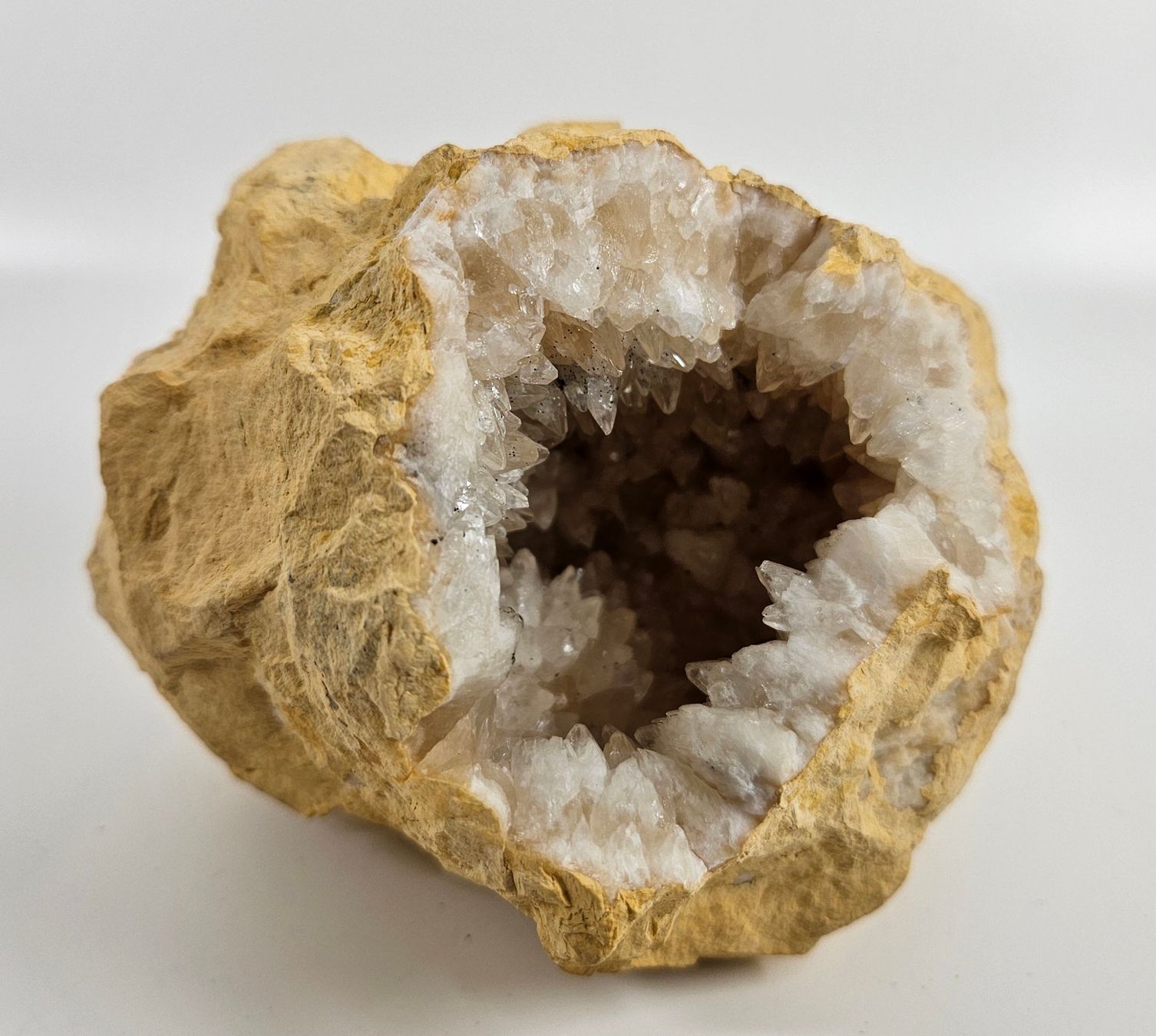 Minerali & Pietre curative: Calcit-Druse aus Tunesien. – Usato da Uzwil venduto da Chobel1 3