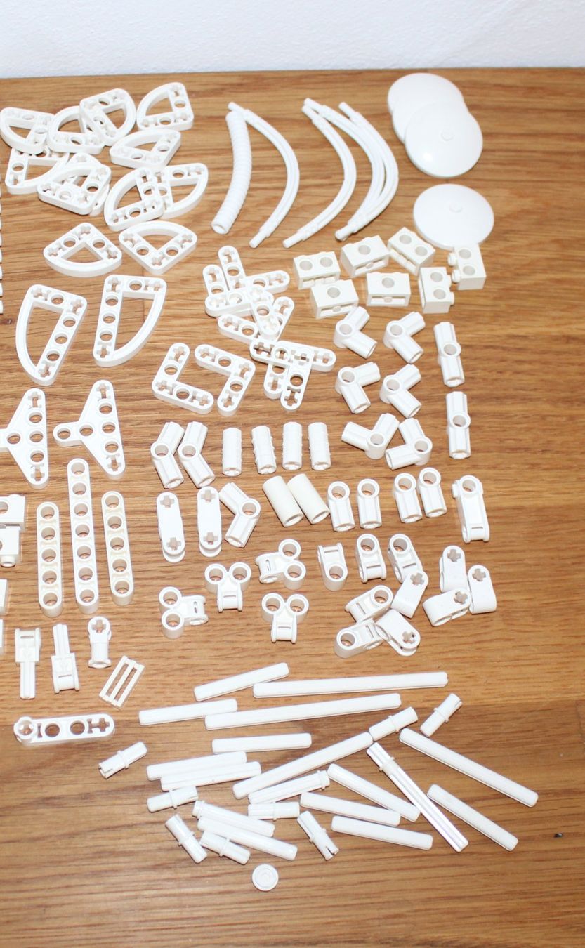 Lego Spielzeuge: Lego Technik weiss viele Teile     Text lesen! – Gebraucht aus Istighofen von muech40 4
