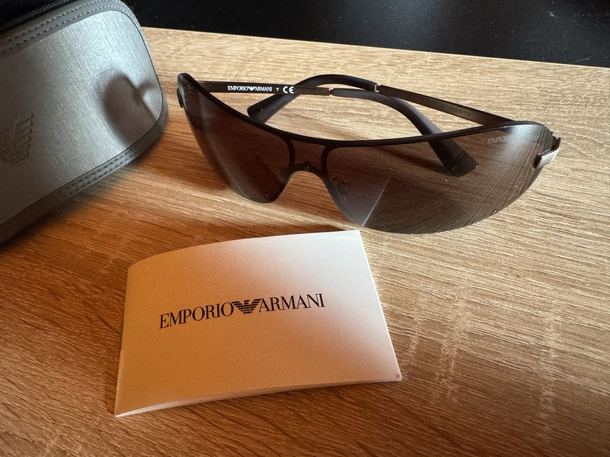 Armani Occhiali & Lenti: Emporio Armani Sonnenbrille – Usato da Schwendibach venduto da _pascal_14_