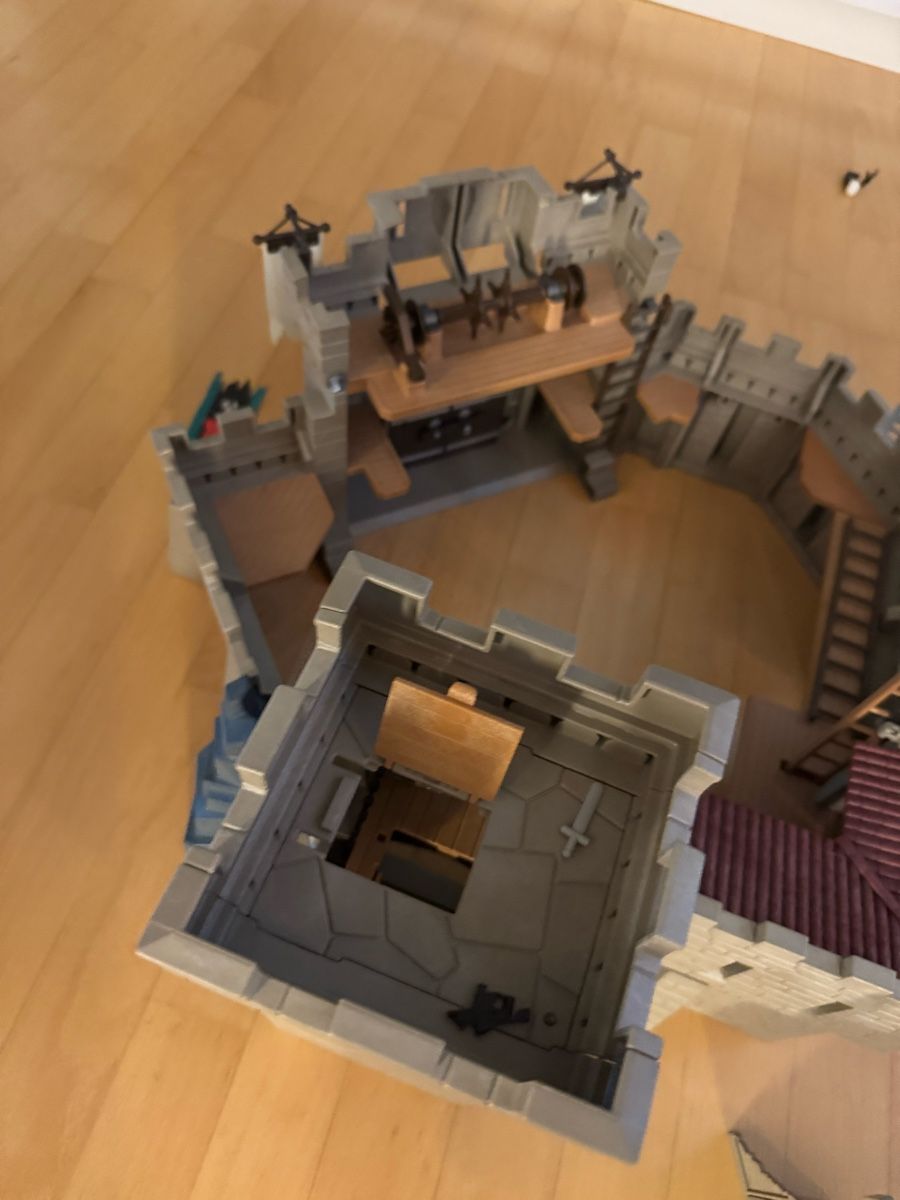 Playmobil Giocattoli: Ritterburg Playmobil – Usato da Ermatingen venduto da Pinggu02 5
