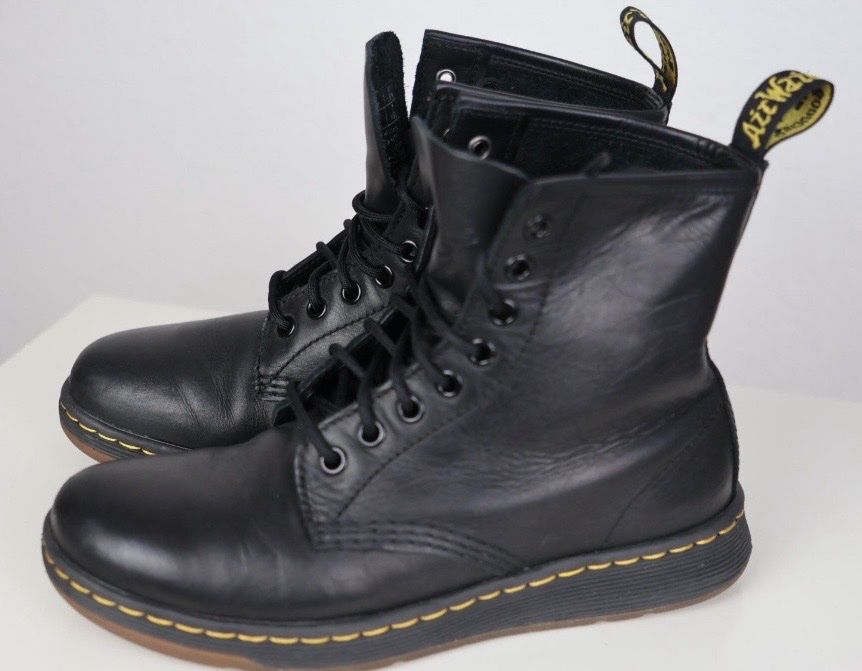 Dr. Martens Scarpe da uomo: Dr. Martens Newton Boots, Gr.38 – Nuovo (secondo la descrizione) da Buchs AG venduto da bella_nic1