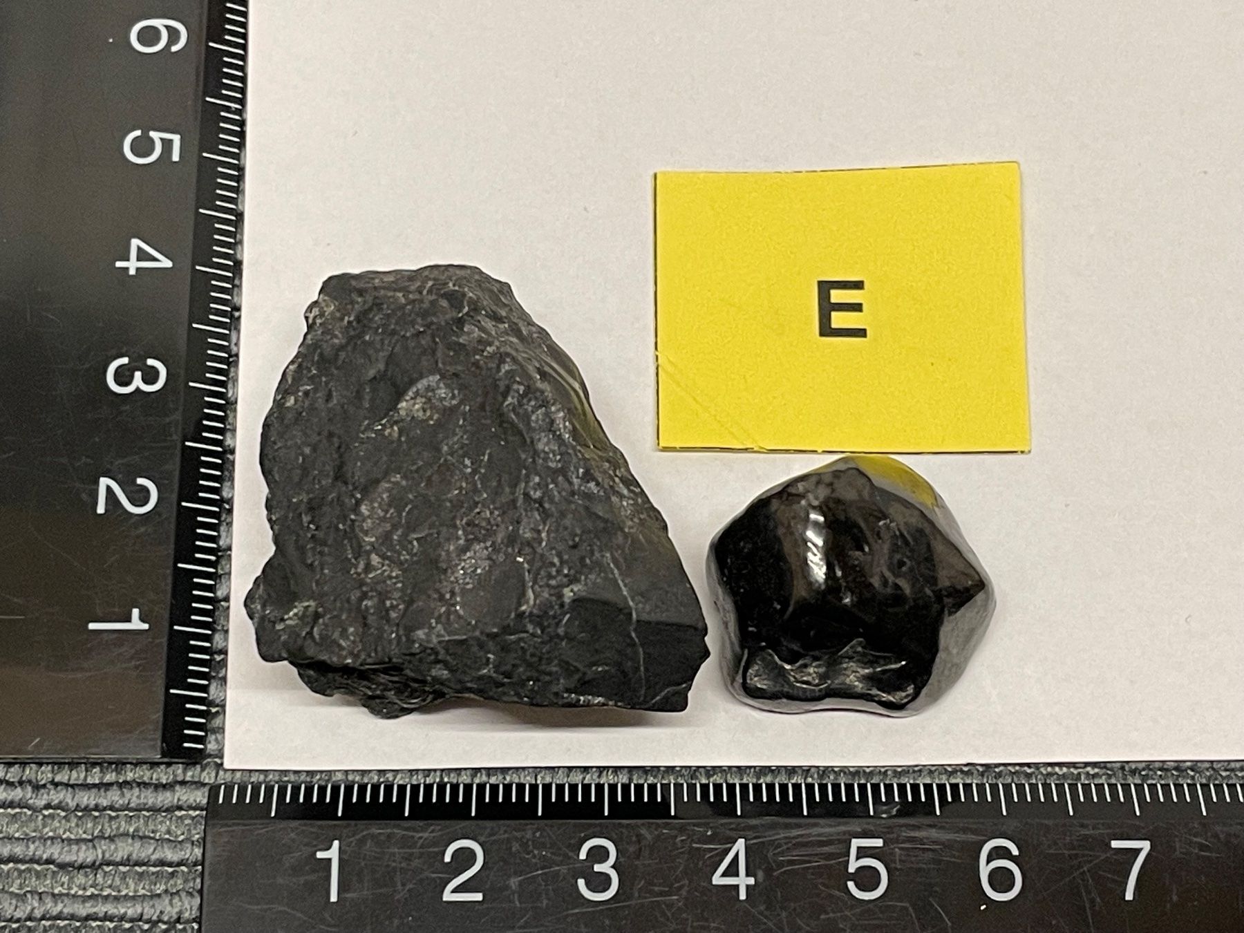 Pietre preziose: Heilstein / Edelstein Shungit – Nuovo (secondo la descrizione) da Rümlang venduto da baselsale1