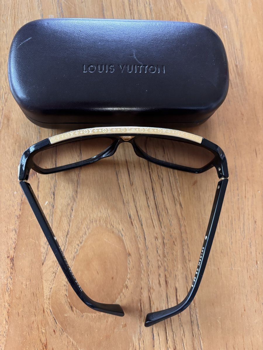 Louis Vuitton Occhiali & Lenti: Louis Vuitton Sunglasses  – Usato da Zürich venduto da Grothschild 2