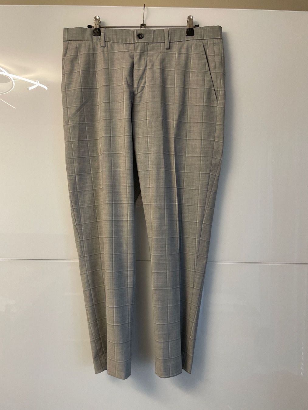 Zara Pantaloni: Zara Hose in der Grösse 40 – Nuovo (secondo la descrizione) da Grenchen venduto da servet.t