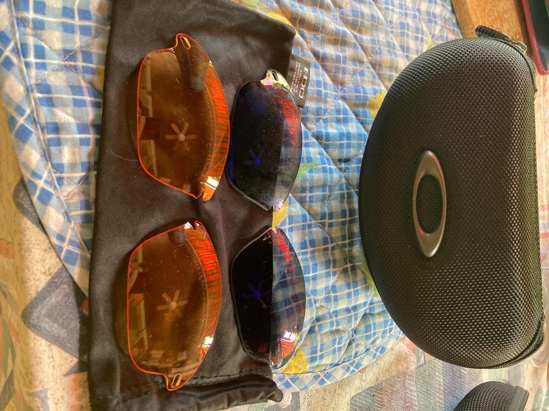 Oakley Occhiali & Lenti: Oakley Ersatzgläser Set mit Etui fast jacket – Usato da Turbenthal venduto da littledevil71 1