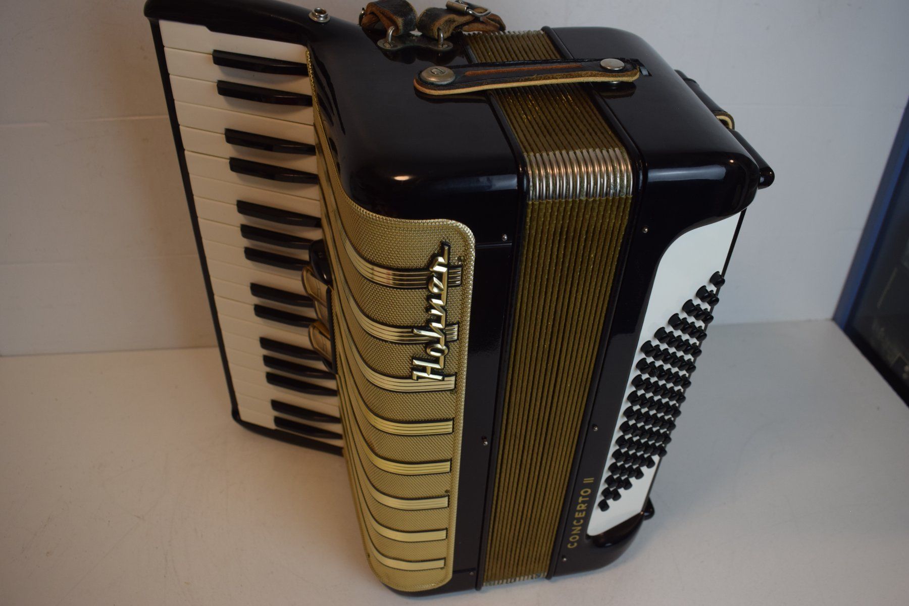 Hohner Strumenti musicali: Akkordeon chromatisch Hohner Concerto II – Usato da Zürich venduto da baumusik 7