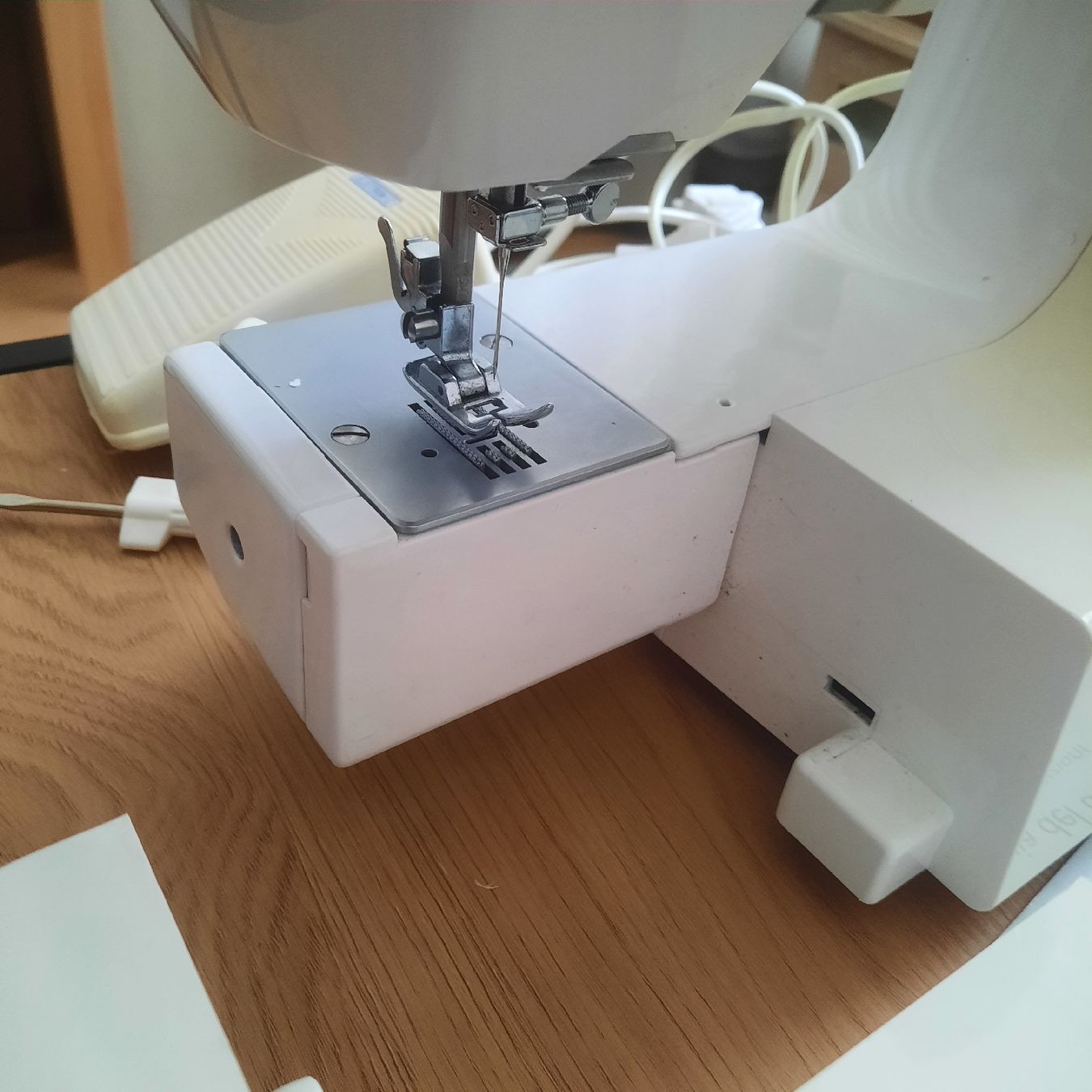 Macchine da cucire: Nähmaschine E&R Classic elektronisch – Usato da Solothurn venduto da lsc_pf99 6