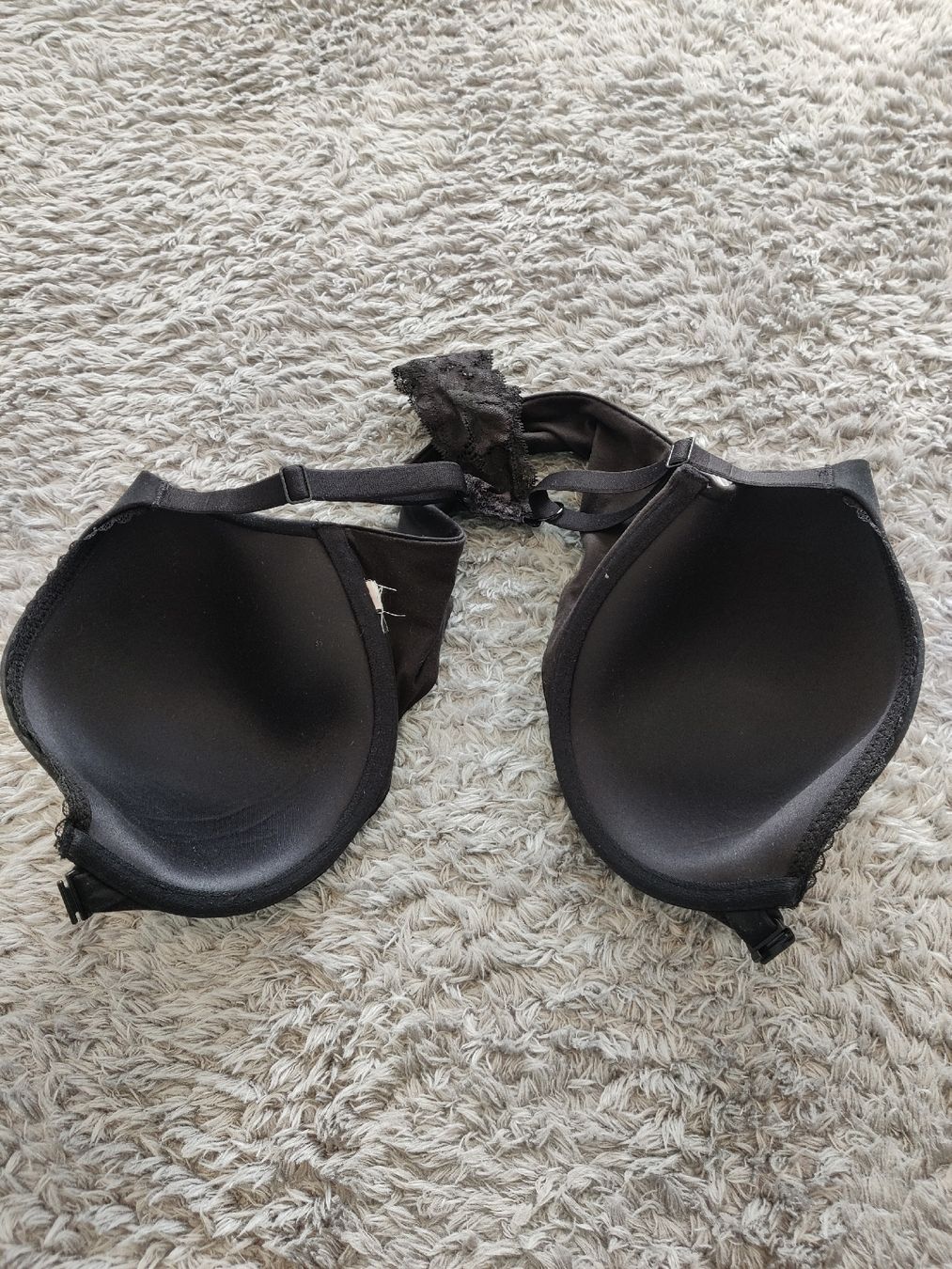 Victoria's Secret Altra biancheria intima: Victoria Secret BH 75E / 34DD – Nuovo (secondo la descrizione) da Pieterlen venduto da Saemelili 1