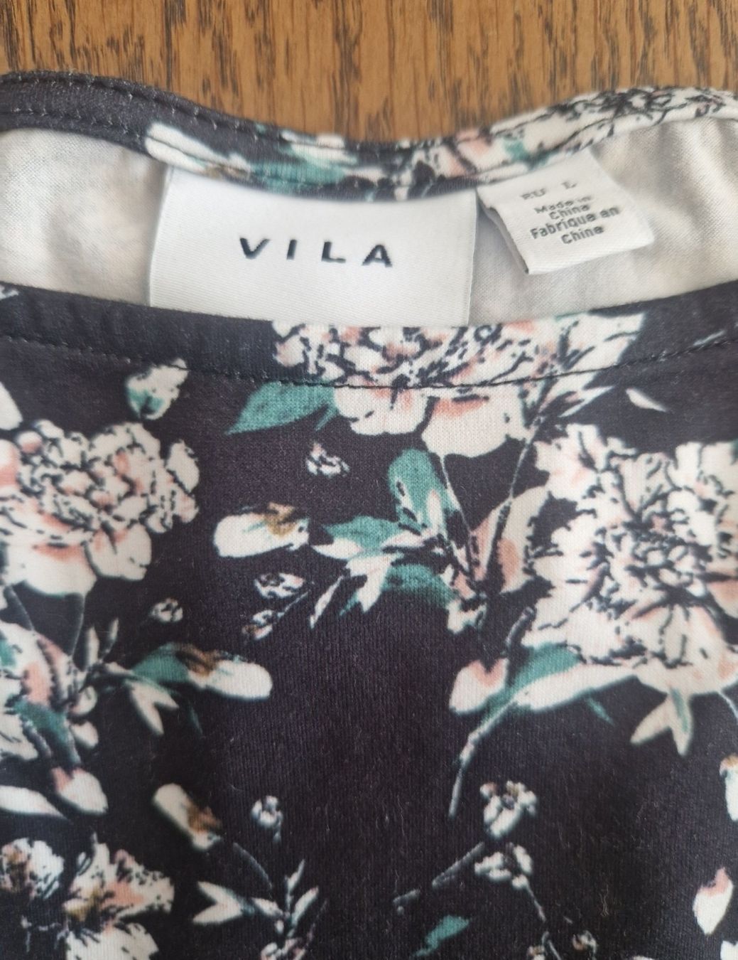 Vestiti: ROBE COURT – Usato da Camorino venduto da JPHANDMADE1 2