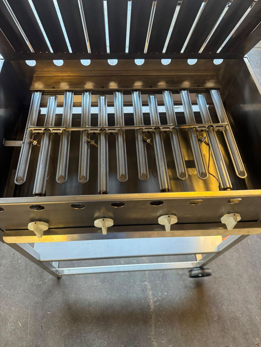 Grils: Gastrogrill Metzgergrill – D'occasion à Winterthur par nuf_wm7b