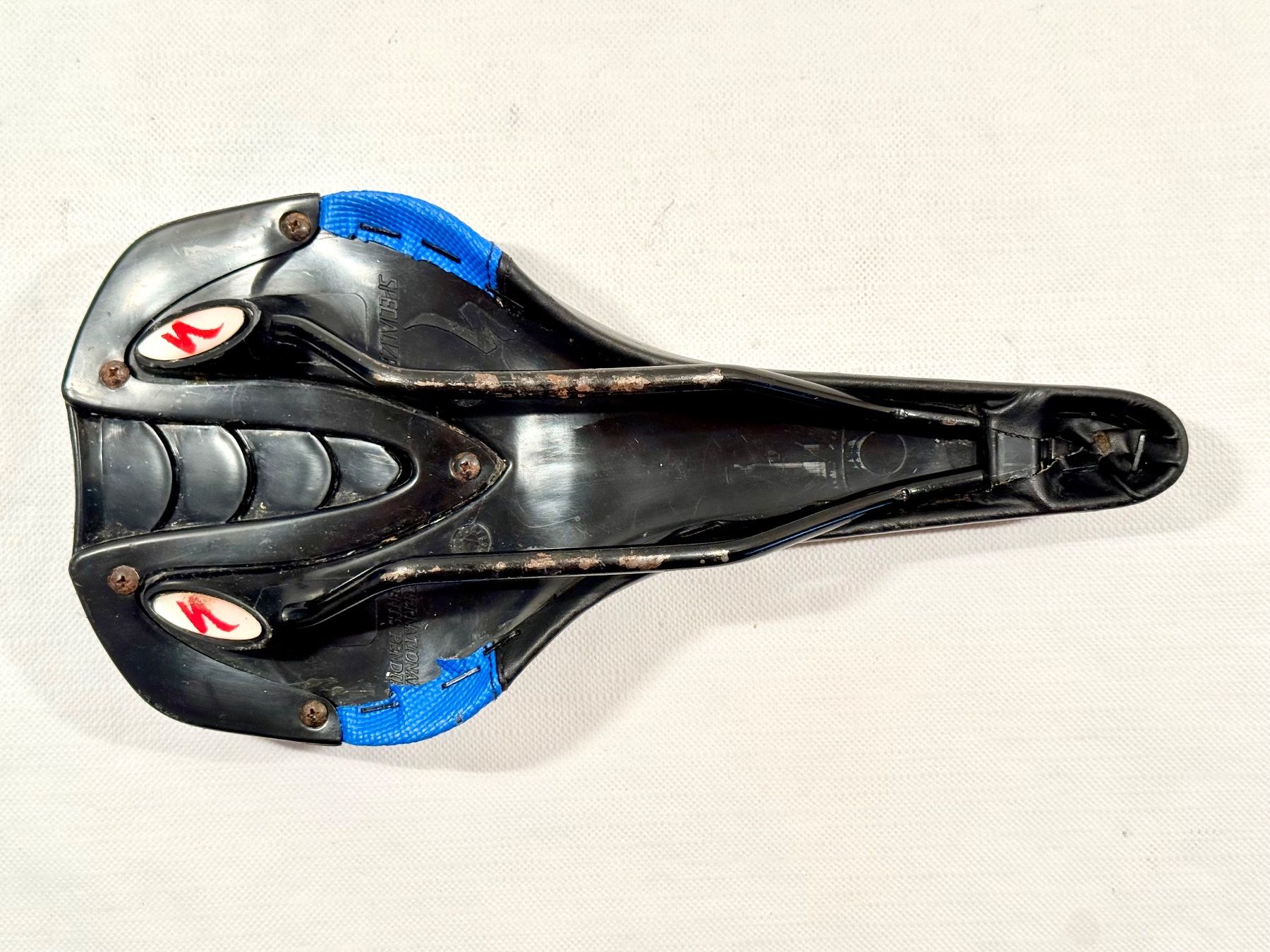Specialized Pièces détachées: Specialized Body Geometry Leder saddle Sattel 2607 – D'occasion à Luzern par bikeandbeltcom 4