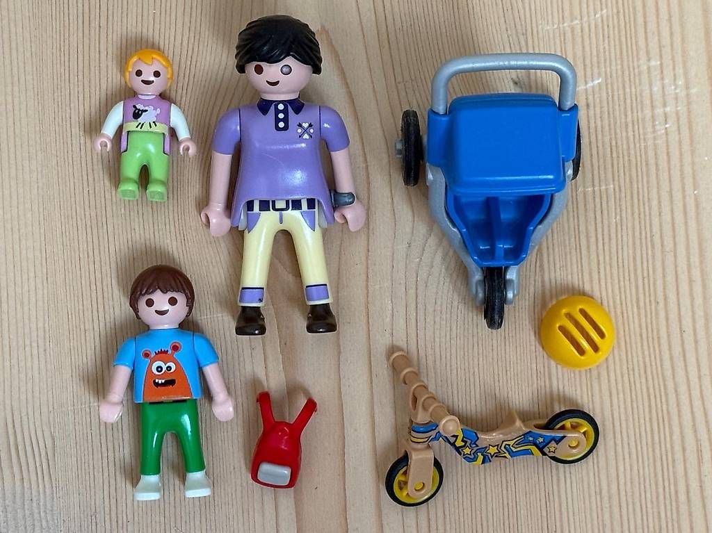 Playmobil Giocattoli: Frau mit Kind – Usato da Basel venduto da sasa109 1