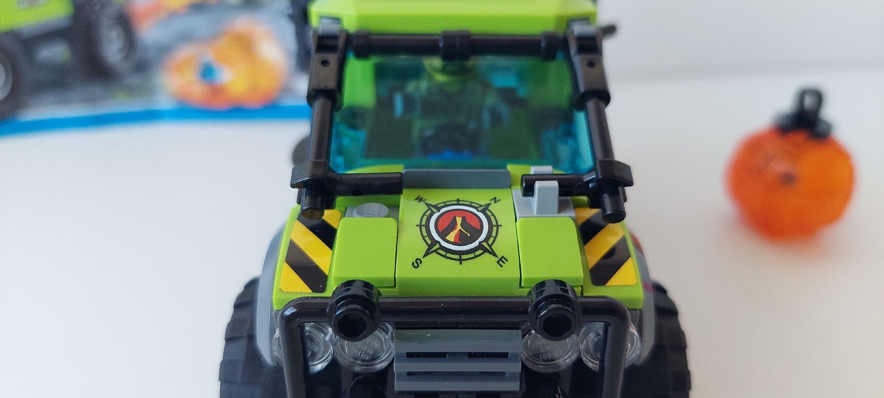 Lego Kit di costruzioni: LEGO City Vulkanforscher Jeep 60121 – Usato da Fischbach-Göslikon venduto da MilanDanis 3