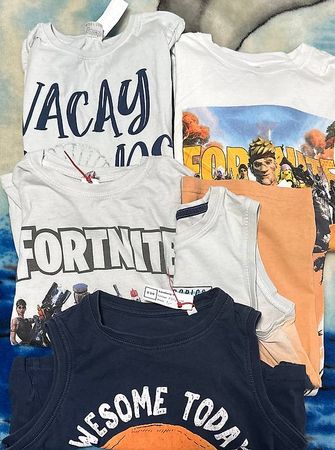 Kinder Kleiderpaket, Sommer T-Shirts, Grösse 110/116, Top!