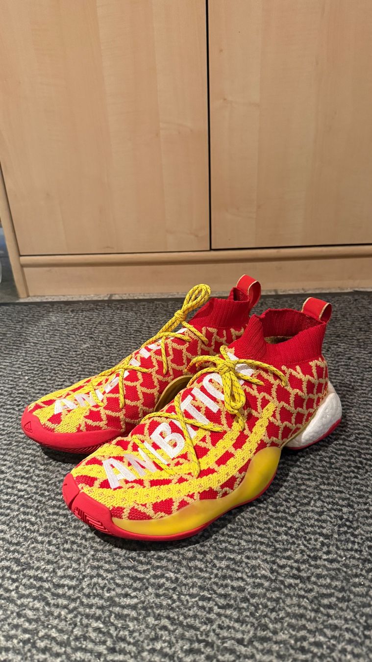 Adidas Scarpe da uomo: Adidas Crazy BYW Pharrell Chinesisches Neujahr – Usato da Wädenswil venduto da Ben034 1