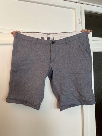 Herren Sommer Shorts aus Leinen, Grösse 44, Top Zustand