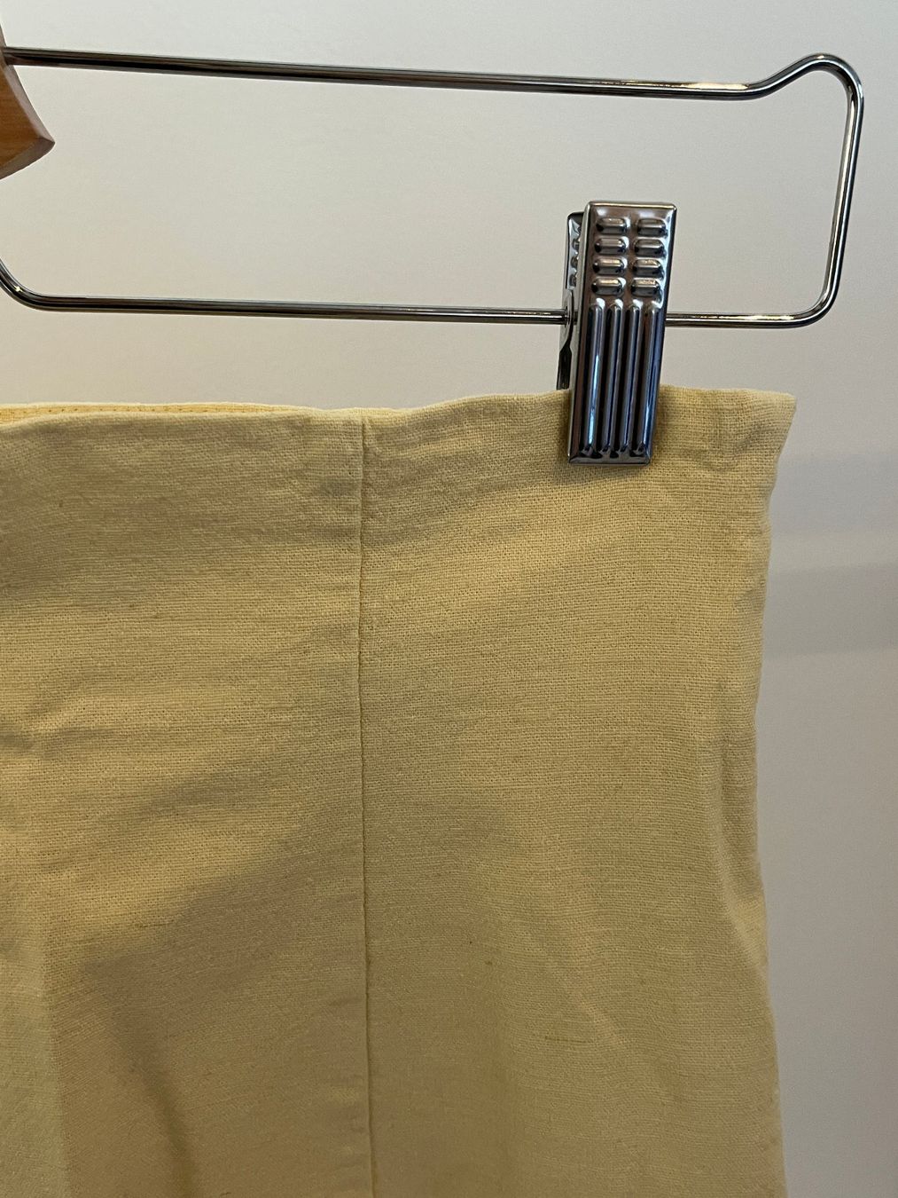Na-kd Gonne: Jupe jaune pastel, NA-KD – Usato da Savagnier venduto da taianab 1