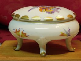 Antik Porzellan Jlmenau Graf von Henn Schatulle 1905 / 1937