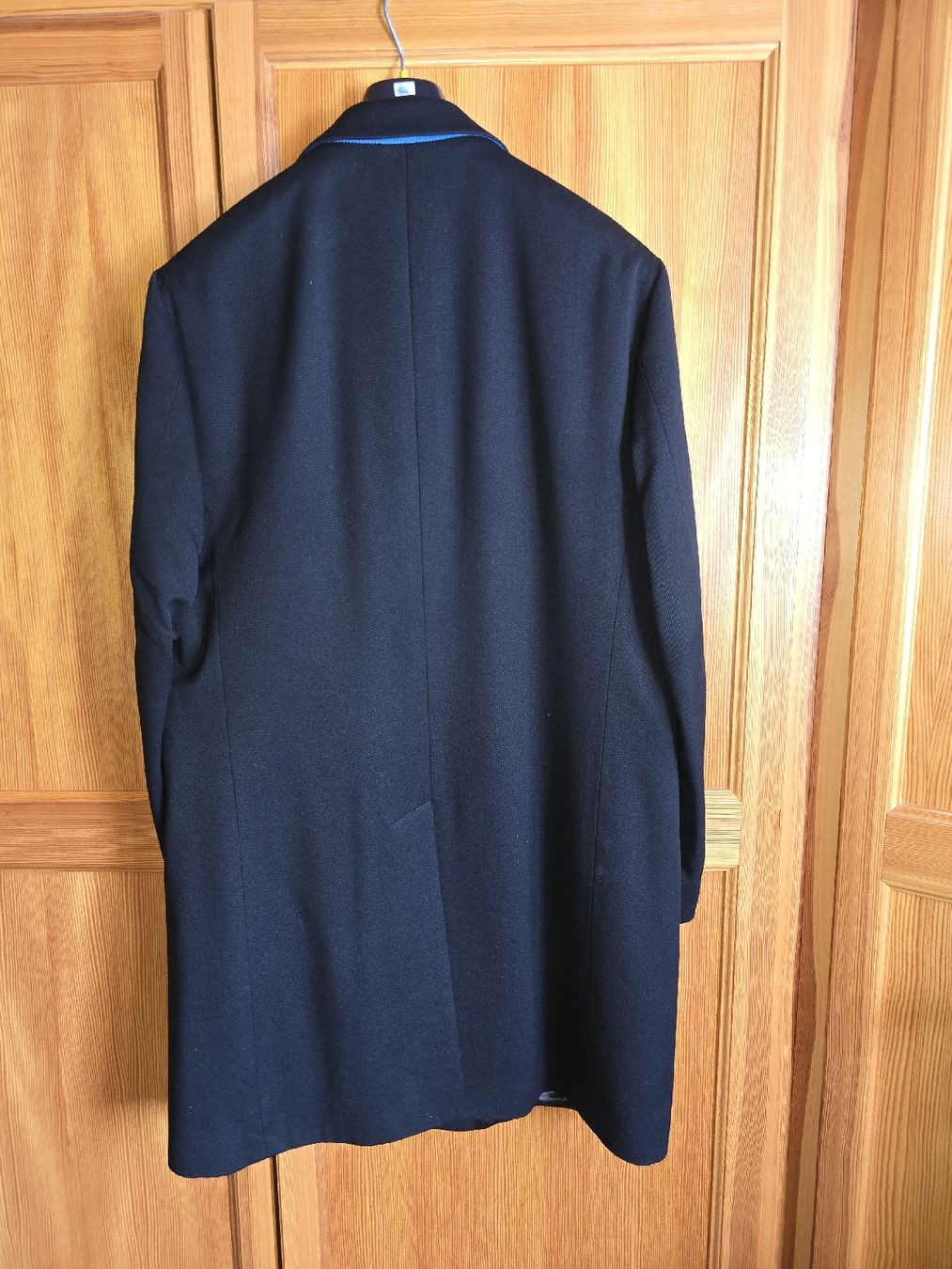 Cappotti: Cappotto uomo nero classico – Nuovo e nell'imballaggio originale da calpiogna venduto da dadalter 1