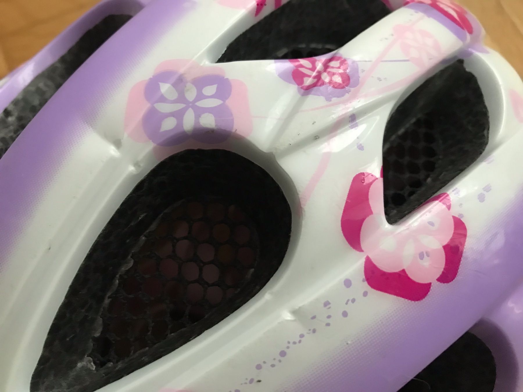 Uvex Caschi: Kinderhelm Velohelm Mädchen UVEX Grösse 49-55 cm – Usato da Emmenbrücke venduto da Hathor123 6