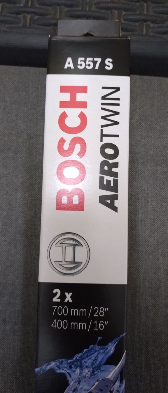 Bosch Toutes les pièces auto: Bosch Aerotwin A 557S Neu – Neuf avec emballage d'origine à Grosswangen par Kombi-nat