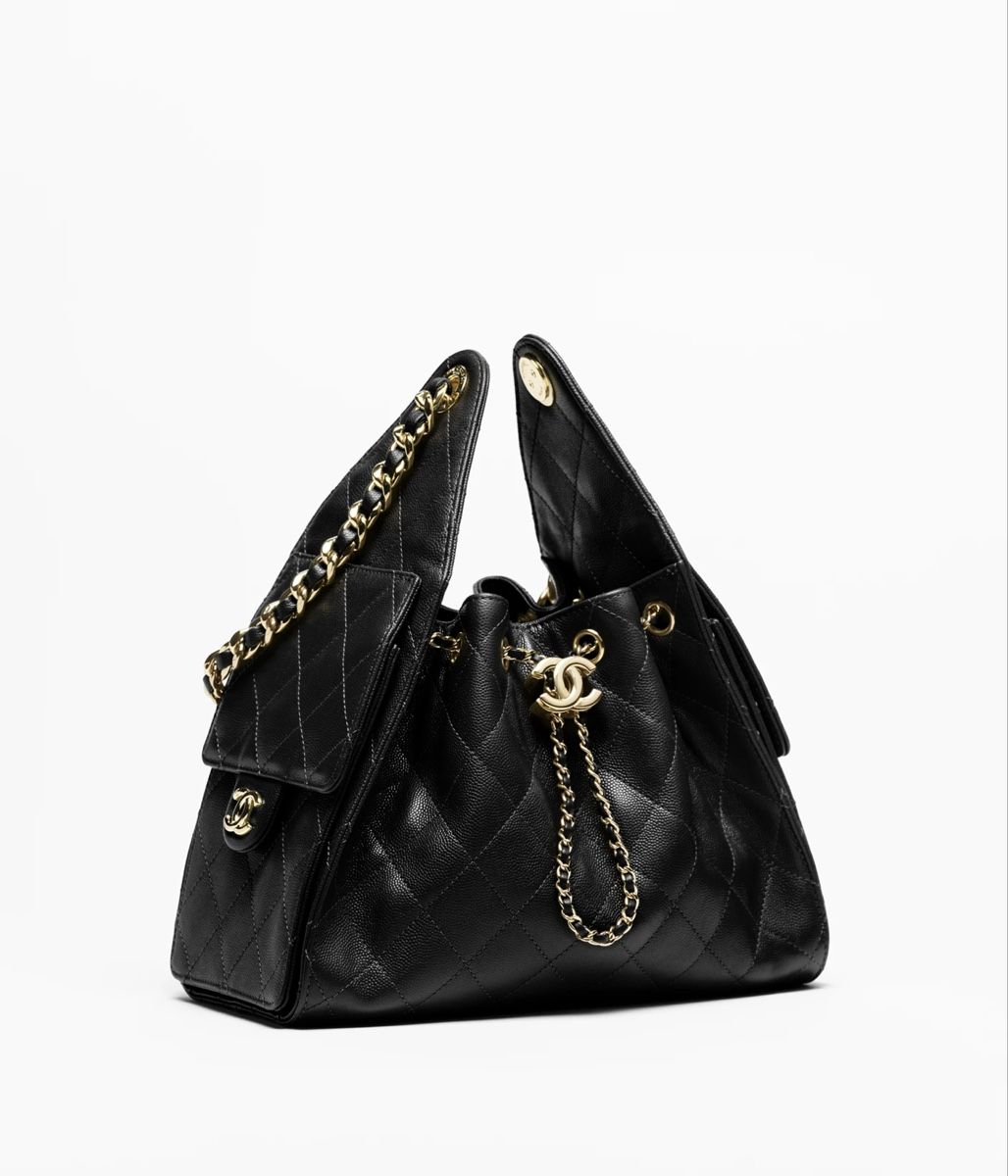 Chanel Taschen für Damen: Petit Sac Chanel 25 neuf, full set  – Neu und originalverpackt aus Vésenaz von mar_xpz7