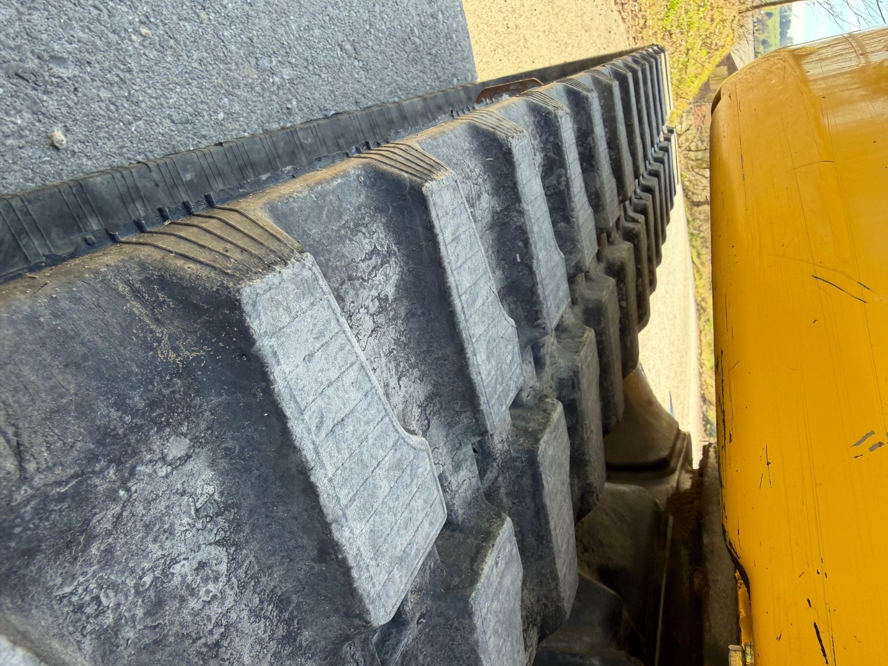 Komatsu Escavatori: Komatsu 3.5Tonnen Bagger – Usato da Menziken venduto da Tairi10 5