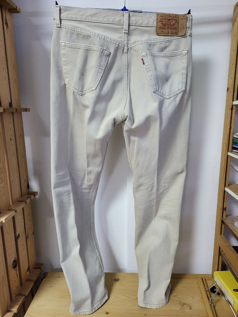 Levi's Jeans: Herren Jeanshose beige – Usato da Horgen venduto da 2CH70 1