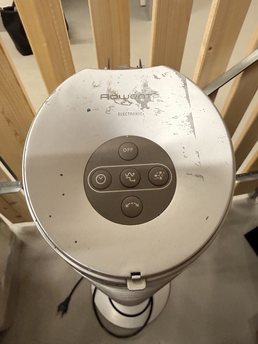 Rowenta Ventilatoren: Standventilator Rowenta Electronic EOLE 2 Turmventilstor – Gebraucht aus Staad SG von Chirrari 2