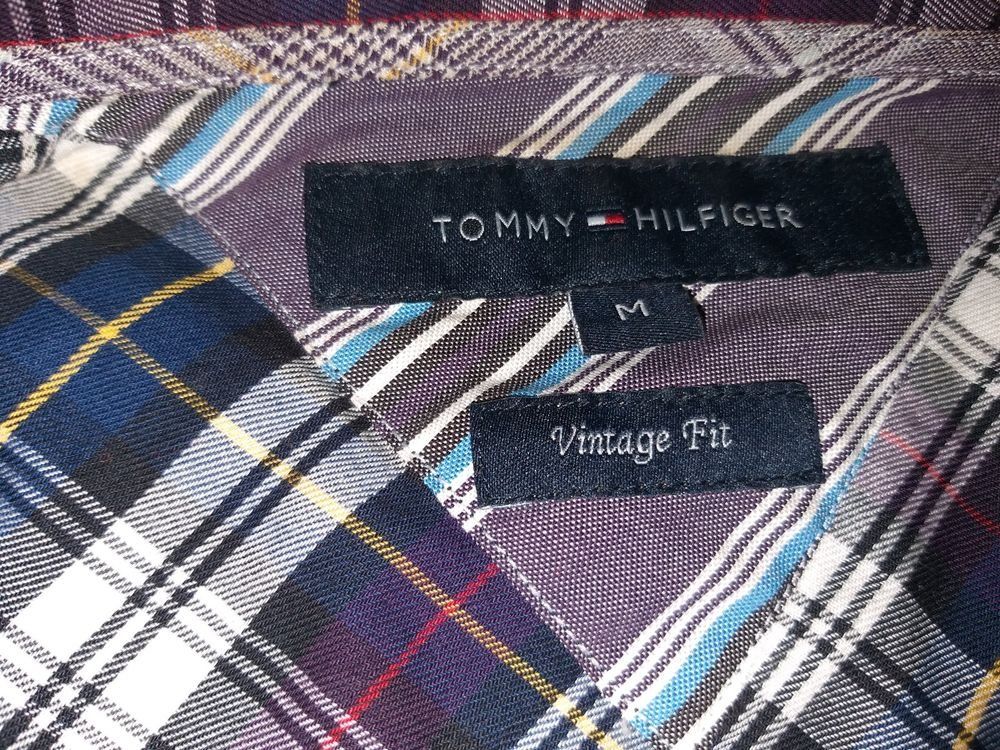 Tommy Hilfiger Camicie: Chemise / Hemd TOMMY HILFIGER    Taille / Grosse M ...... – Usato da Cossonay-ville venduto da Super-Price-Quality 9